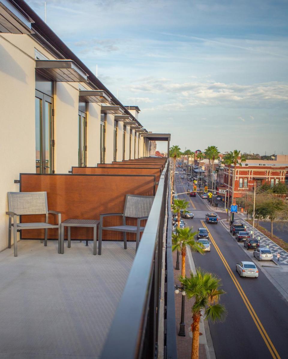 Hotel Haya Tampa Ngoại thất bức ảnh